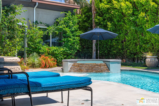 2160 N Hermosa Drive, Palm Springs CA: https://media.crmls.org/mediaz/a9356210-e68d-45fb-ab8f-3cf06ea93c25.jpg