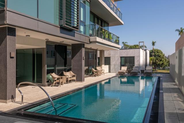 Detail Gallery Image 34 of 37 For 589 Palm St, San Diego,  CA 92103 - 2 Beds | 2/1 Baths