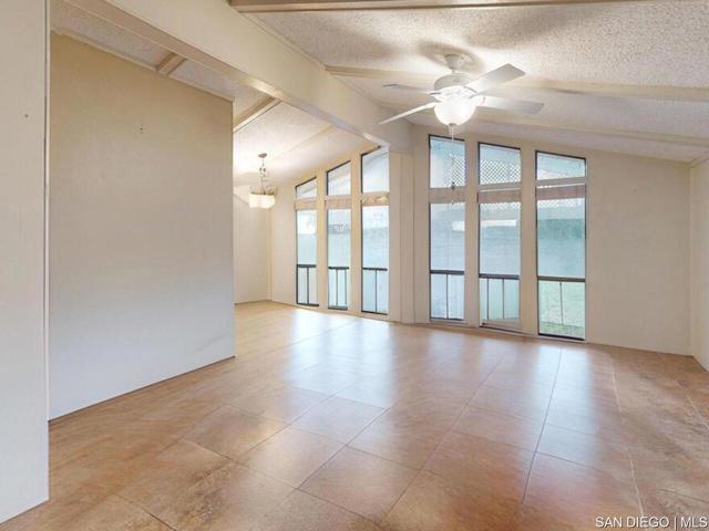 18218 Paradise Mountain Rd, Valley Center CA: https://media.crmls.org/mediaz/a936b902-12ef-4d5d-8a86-233a143b8939.jpg