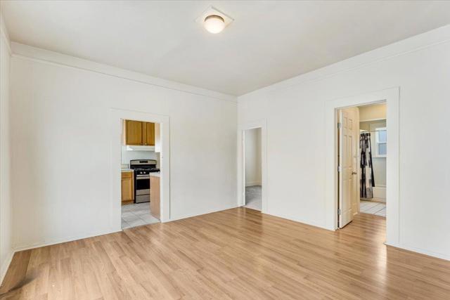 0 Broadway, Santa Cruz CA: https://media.crmls.org/mediaz/a936d042-a0b1-4028-92d3-bc463685d1eb.jpg