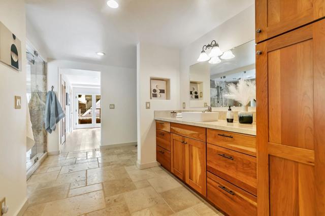 411 Hecker Pass Road, Watsonville CA: https://media.crmls.org/mediaz/a93708c2-4153-48c6-a5c5-005ebde128be.jpg