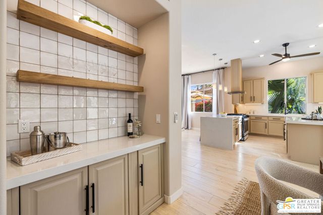 35871 Calle Raphael, Cathedral City CA: https://media.crmls.org/mediaz/a93784a4-1f7f-426e-891e-bf370b6e746d.jpg