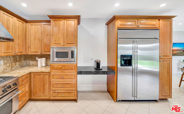 14916 Hesby Street, Sherman Oaks CA: https://media.crmls.org/mediaz/a938c57a-d437-477a-a7d2-a39de940b63f.jpg