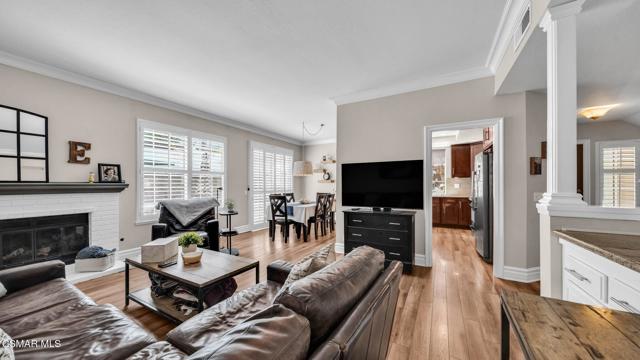 30972 Minute Man Way, Westlake Village CA: https://media.crmls.org/mediaz/a93979ff-4f42-4e7b-9c02-5c30da46cbc0.jpg