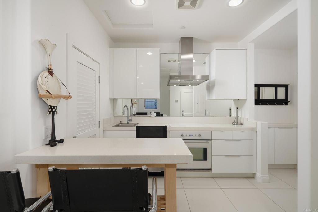 611 Stratford Ct - photo 20