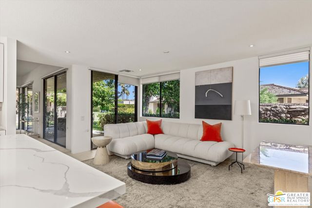 6 Trojan Court, Rancho Mirage CA: https://media.crmls.org/mediaz/a93e10da-1a0a-46fa-9e15-57026a371993.jpg