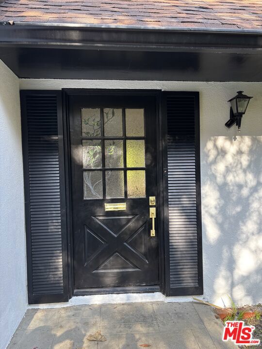 Drew Fenton | 643 Hightree Road Santa Monica CA | MLS: 7522748 Drew Fenton | 643 Hightree Road Santa Monica CA | MLS: 7522748