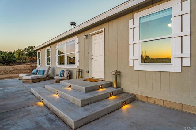 Detail Gallery Image 1 of 50 For 2203 Hyde Park Ln, Campo,  CA 91906 - 3 Beds | 2 Baths