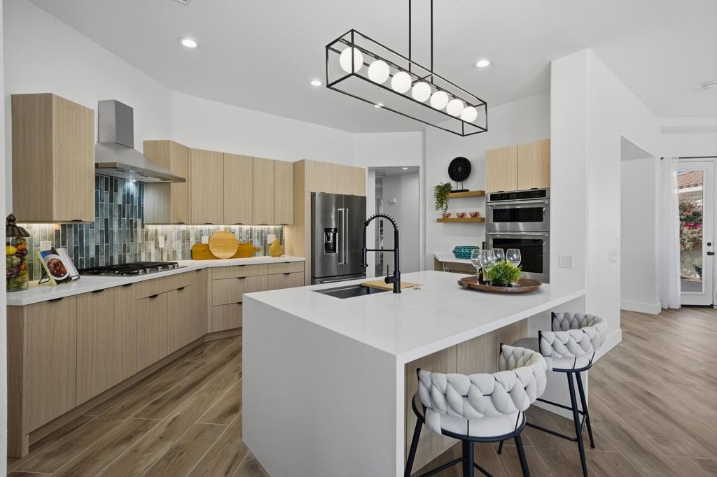 MLS #219138618DA image #3