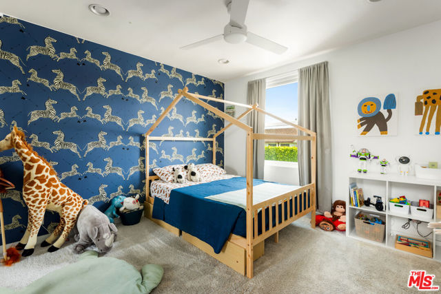 2408 34th Street, Santa Monica CA: https://media.crmls.org/mediaz/a9402972-89a6-4228-b534-c2391da8f8c0.jpg