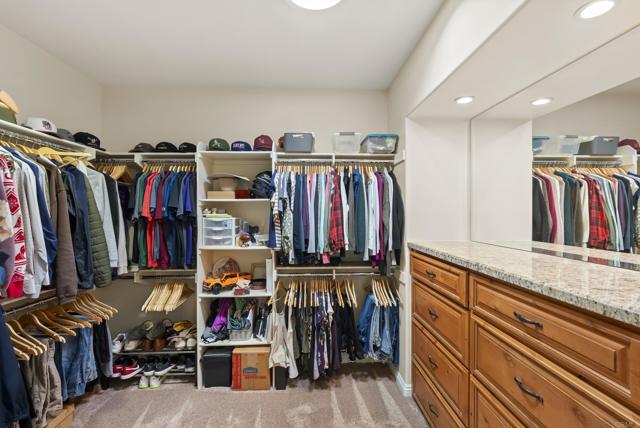 6433 Dehesa Road, El Cajon CA: https://media.crmls.org/mediaz/a9411575-842b-4c72-bc00-fdd387d6ccca.jpg