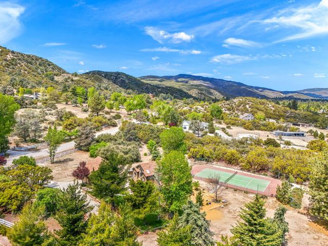 36958 Goldshot Creek Road, Mountain Center CA: https://media.crmls.org/mediaz/a9421809-8e54-42e6-9ba3-56a73978376c.jpg