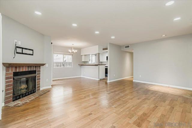 11313 Avenida De Los Lobos, San Diego CA: https://media.crmls.org/mediaz/a94337ae-c888-4d09-8ee9-fcd4460213e3.jpg