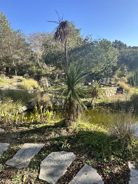 Detail Gallery Image 14 of 22 For 2758 Kauana Loa, Escondido,  CA 92029 - 4 Beds | 3 Baths