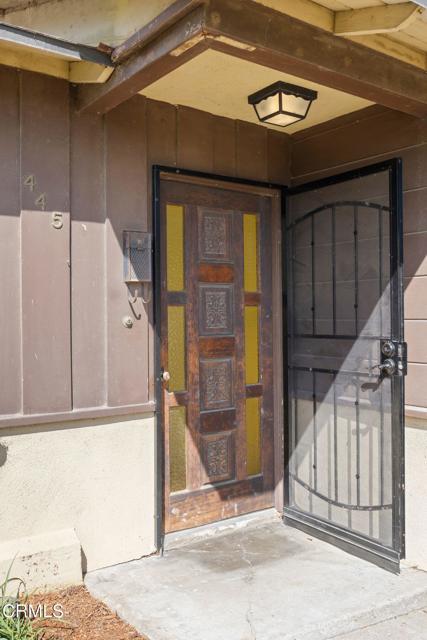 445 Mara Avenue, Ventura CA: https://media.crmls.org/mediaz/a9461f90-1a98-4447-847c-11ffaabe2675.jpg