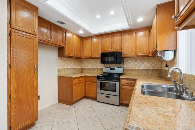 15140 Chase Street photo 2