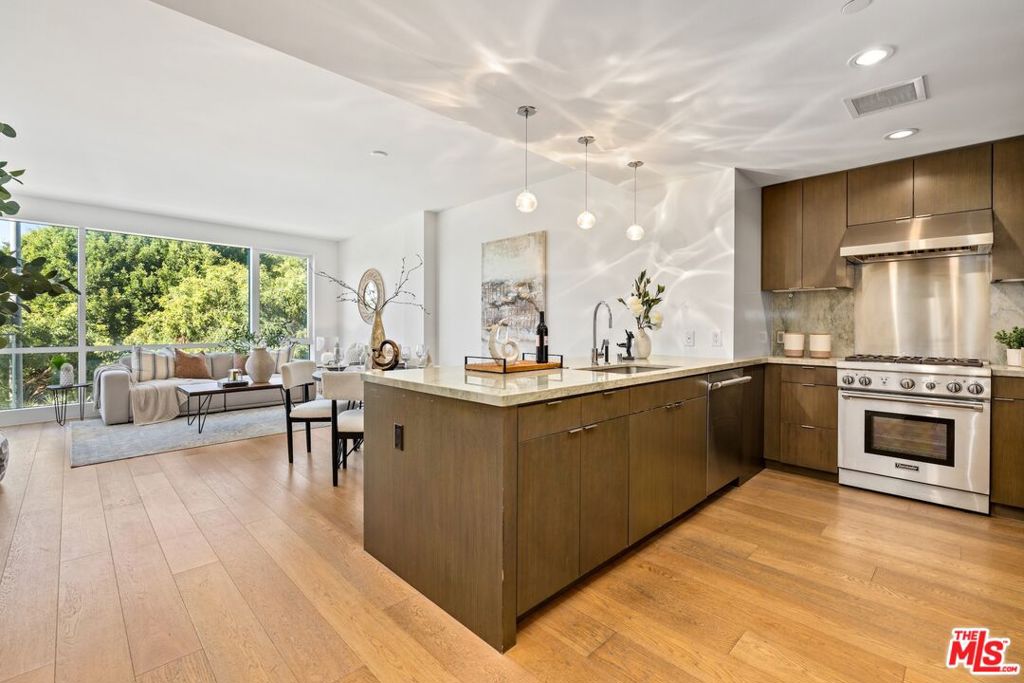 MLS #25604903 image #7