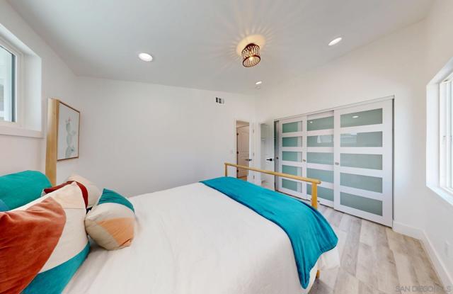 873 Towne Street, Costa Mesa CA: https://media.crmls.org/mediaz/a946dff6-f842-41cf-9828-81d55b00cb85.jpg