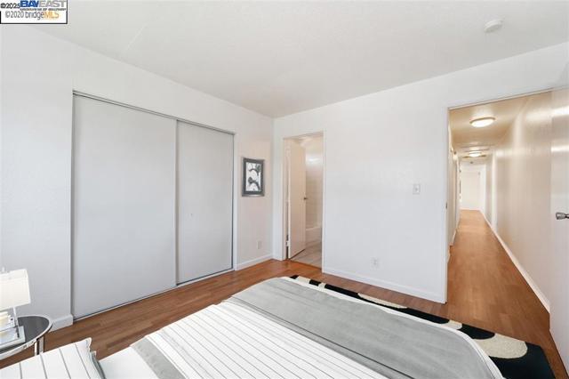 1547 N 23rd Ave., Oakland CA: https://media.crmls.org/mediaz/a9473722-86f9-454d-a3c0-523db37ea11c.jpg