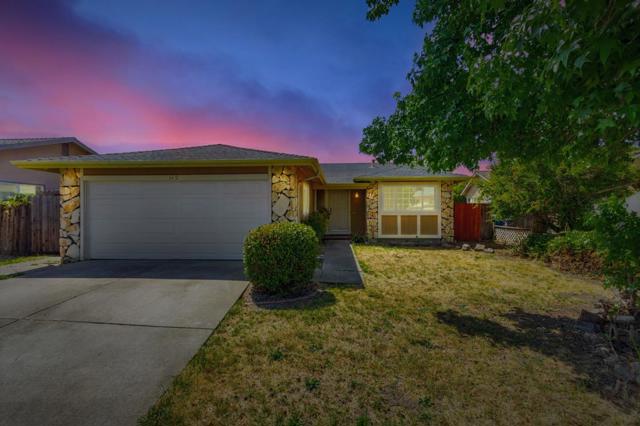 149 Drytown Court, Vallejo CA: https://media.crmls.org/mediaz/a947cae8-adc0-4a8d-b401-01026f4cac49.jpg
