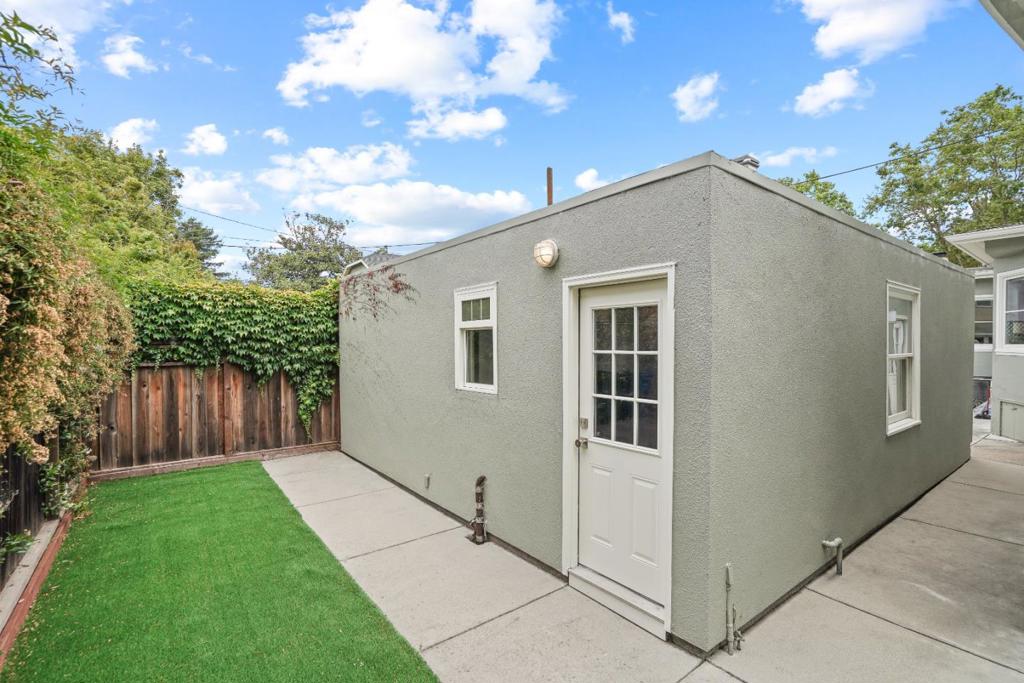 A9488Dfa 5Ff3 4C77 84B8 23E7E433E876 1412 Mills Avenue, Burlingame, Ca 94010 &Lt;Span Style='BackgroundColor:transparent;Padding:0Px;'&Gt; &Lt;Small&Gt; &Lt;I&Gt; &Lt;/I&Gt; &Lt;/Small&Gt;&Lt;/Span&Gt;