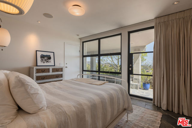 3 Bed Home for Sale in Los Angeles, California