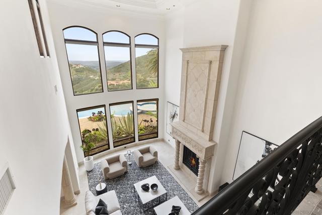 18233 Via Ambiente, Rancho Santa Fe CA: https://media.crmls.org/mediaz/a94ad9ed-541b-4423-8800-4efbff7f61cc.jpg