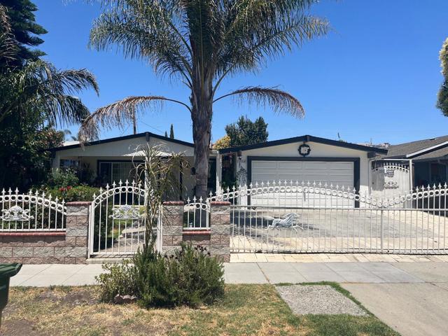 1504 Mount Shasta Drive, San Jose CA: https://media.crmls.org/mediaz/a94b933b-9c22-41f2-a52d-78a3bd8ac788.jpg