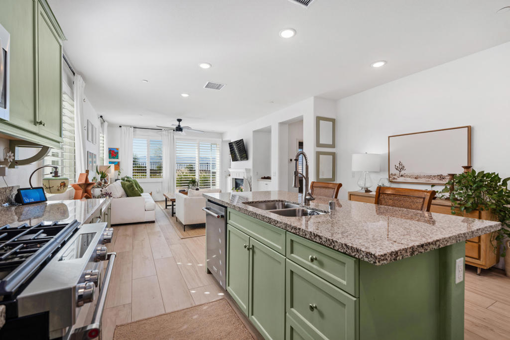 MLS #219137791DA image #6