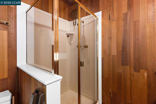 37 La Madronal, Orinda CA: https://media.crmls.org/mediaz/a94bcb40-38c7-4941-8c6c-477bb79c8970.jpg