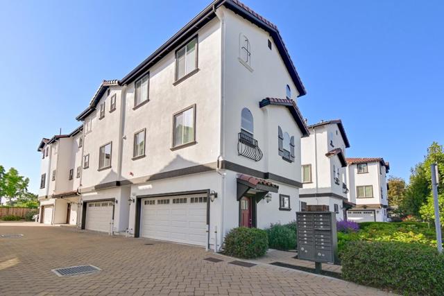 6245 Thornton Avenue, Newark CA: https://media.crmls.org/mediaz/a94c6418-db1f-4602-ad7a-196335d562ae.jpg