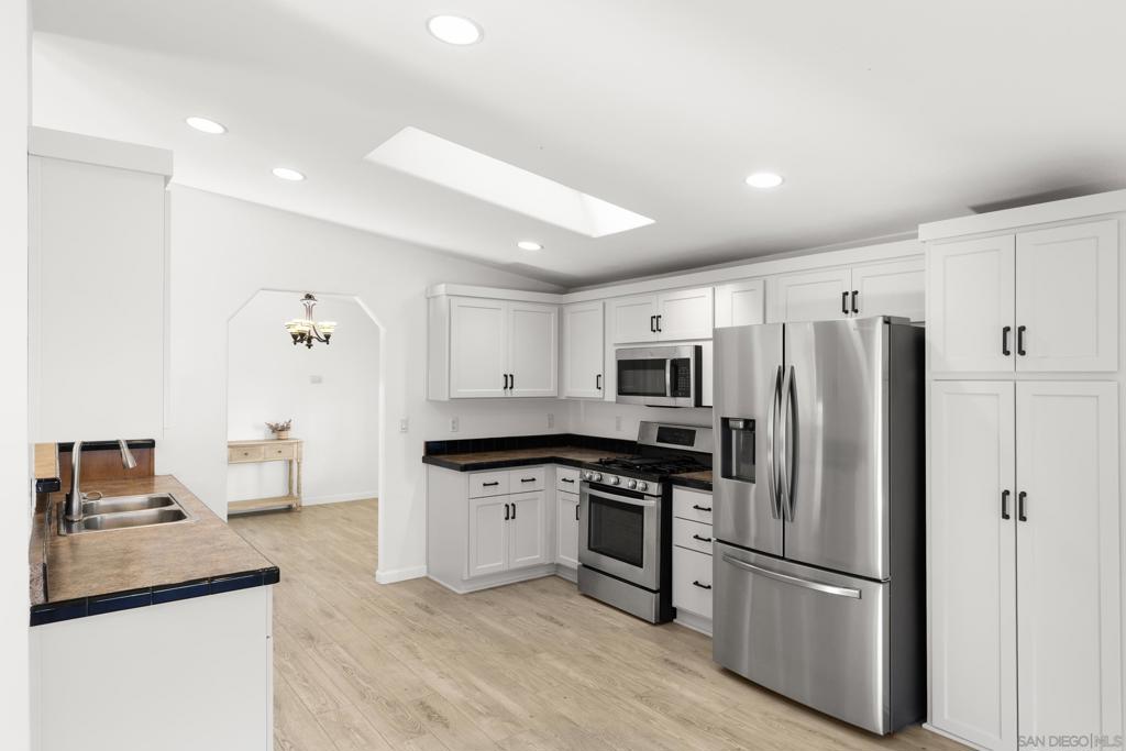 13314 Buena Vista St - photo 3