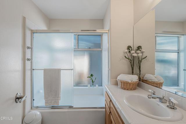 Detail Gallery Image 30 of 52 For 2246 Adrian St, Newbury Park,  CA 91320 - 3 Beds | 2 Baths