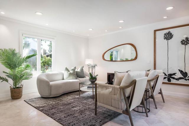 707 Matadero Avenue, Palo Alto CA: https://media.crmls.org/mediaz/a94d81c6-5f18-4043-9450-b63b03044950.jpg