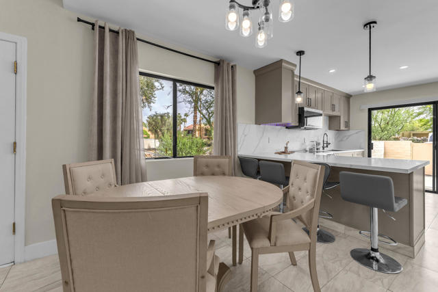 5803 Los Santos Drive #19, Palm Springs, CA 92264