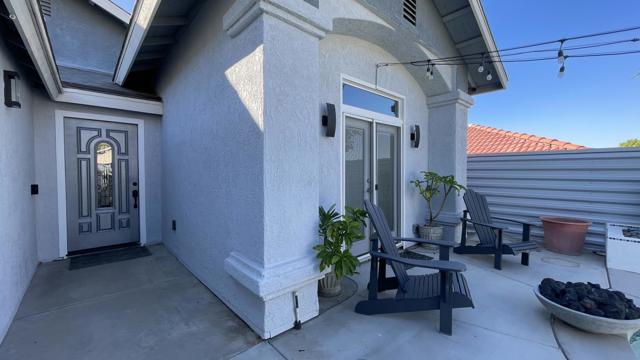 54925 Avenida Alvarado, La Quinta CA: https://media.crmls.org/mediaz/a9504a54-f382-429f-a2f5-8bd13134f288.jpg