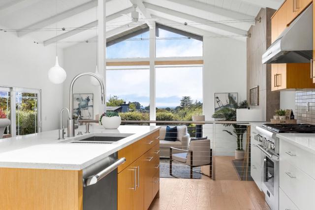 230 Thunderbird Drive, Aptos CA: https://media.crmls.org/mediaz/a952fd14-9252-4202-8056-6cdc25f82342.jpg