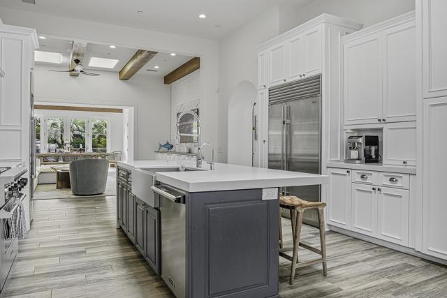 15823 The River Trail, Rancho Santa Fe CA: https://media.crmls.org/mediaz/a954f570-90fa-44ea-b6fd-965f3a814121.jpg