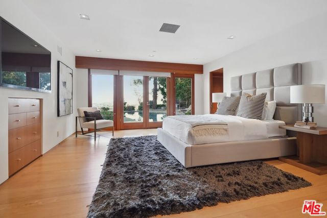 Drew Fenton | 2238 Stradella Road Los Angeles CA | MLS: 7146922