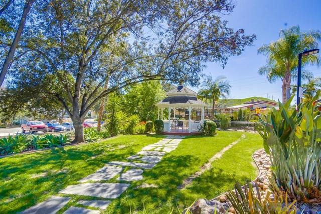 14215 Pecan Park Ln, El Cajon CA: https://media.crmls.org/mediaz/a955c557-2c65-440a-ac8f-b89482d698e3.jpg