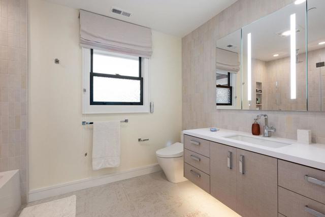 424 Occidental Avenue, San Mateo CA: https://media.crmls.org/mediaz/a9564426-95ae-40cb-bc55-4d05f19fd33d.jpg
