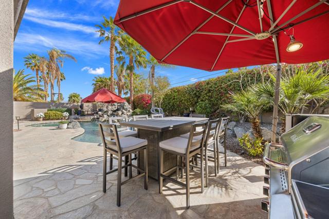 47410 Via Florence, La Quinta CA: https://media.crmls.org/mediaz/a9564511-356a-43e7-95ff-c508b7dbc4dc.jpg