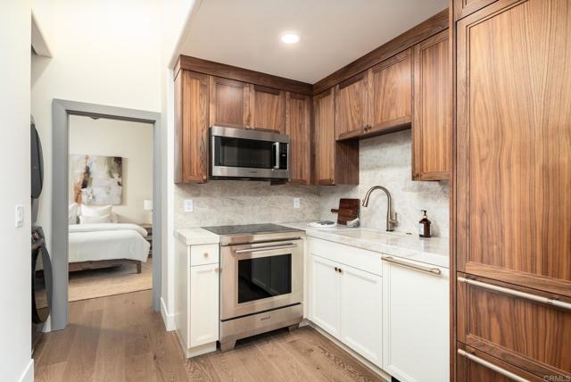 6449 Las Colinas, Rancho Santa Fe CA: https://media.crmls.org/mediaz/a9565e81-42d1-4569-b104-2d1a29fa9190.jpg