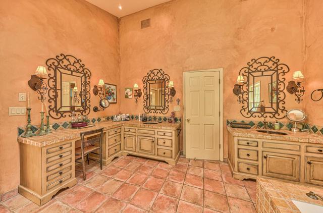 29225 Chualar Canyon Road, Chualar CA: https://media.crmls.org/mediaz/a95673c0-e130-489c-826a-764cd4f4437e.jpg