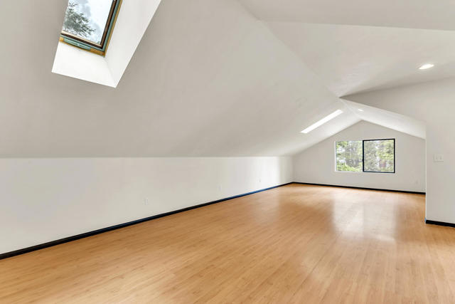 53962 Marian View Drive, Idyllwild CA: https://media.crmls.org/mediaz/a9570b9e-0b10-409b-8b81-b19abdfb64fa.jpg