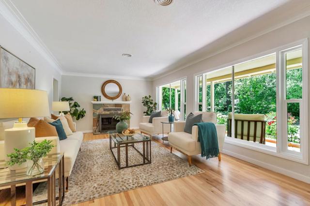 20335 Saratoga Los Gatos Road, Saratoga CA: https://media.crmls.org/mediaz/a957810d-8c2c-4be0-97ef-a40a7dbb53c0.jpg