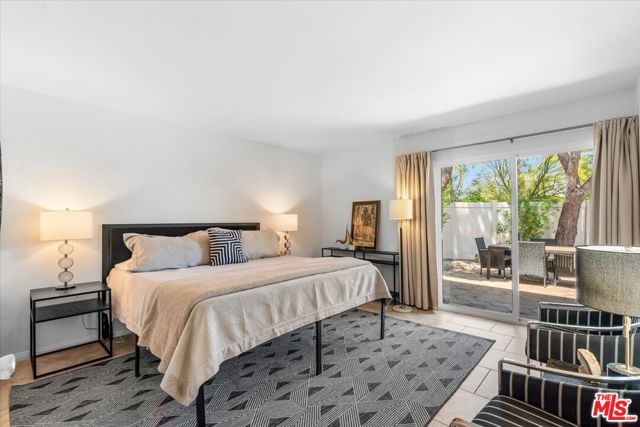 3072 Sunflower Circle, Palm Springs CA: https://media.crmls.org/mediaz/a957acd2-f75a-4253-8c9f-477b1dd10ac1.jpg