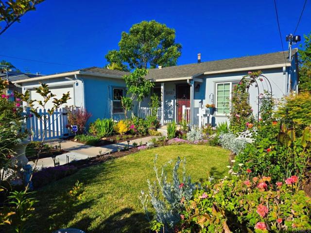 4533 Olive Avenue, La Mesa CA: https://media.crmls.org/mediaz/a95ab8b3-17fd-4dd5-bb68-6da76b9921ec.jpg