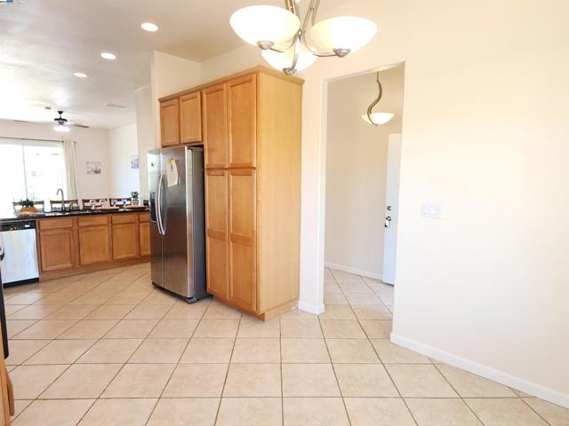 Image 7 of 21 For 7951 Marla Way