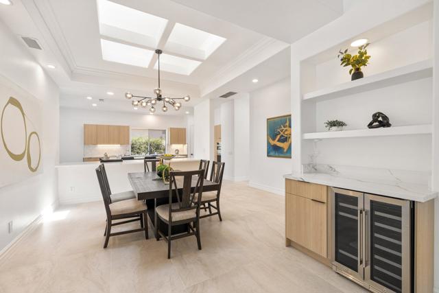 7 King Edward Court, Rancho Mirage CA: https://media.crmls.org/mediaz/a95bfe5f-c86e-49c2-811f-e6061aac8389.jpg